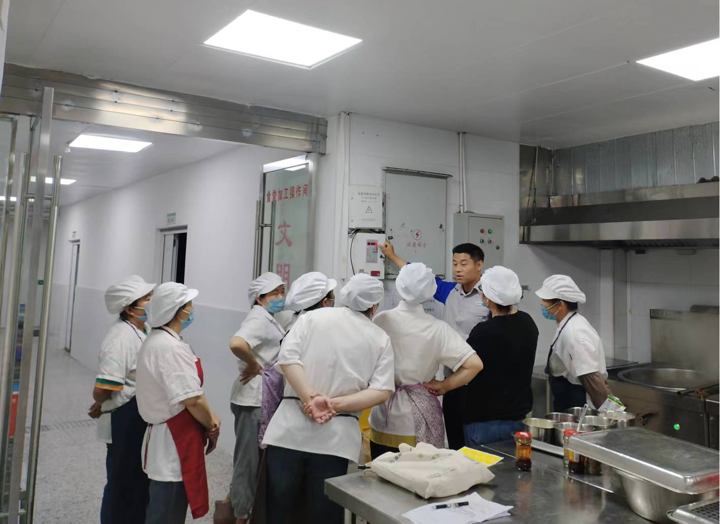 保康“信易+”供气供水惠民便企